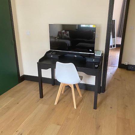 New Stylish 1Bedroom Flat In Paddington, Bayswater Londra Exterior foto